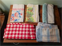 Assorted table clothes