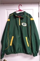 Packers Pull over Jacket Size XL
