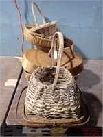 BASKET LOT W/COVERED BOX