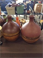 Set of two ceramic rust and brown vases