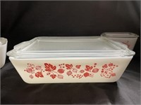 3 Pyrex Dishes with Lids - White&Fall Florals