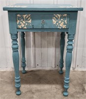 (W) Decorative Blue side table measures