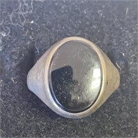 Men’s sterling silver and black onyx ring