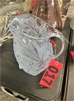 Etched frosted leaf pattern glass pitcher
