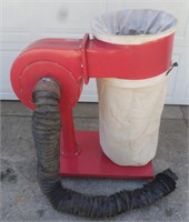 NW) HEAVY DUTY SAW DUST COLLECTOR, WORKS GREAT