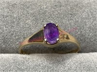 10K gold purple amythst ring sz 6.5