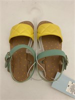 (16x bid) C&J Sandals Size 10