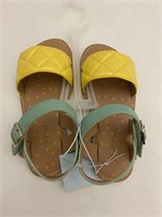 (16x bid) C&J Sandals Size 10