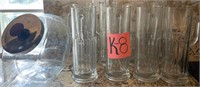 E - COOKIE JAR & 8 GLASSES W/ HANDLES (K8)