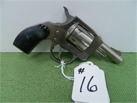 H&R Model 733, 32 S&WL Short Barrel Revolver,