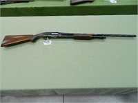 Winchester Model 12, 12 Ga. Shotgun, #1211841
