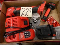 Milwaukee M18 Fuel Multi-Tool w/ Battery & Charger