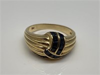 14K Gold Ring.