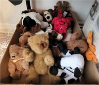 ASSORTED PLUSH TOYS