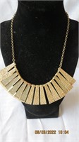 Lead and nickle free gold tone nacklace