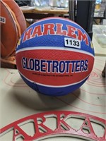 HARLEM GLOBETROTTERS SIGNED BASKETBALL