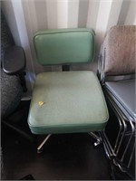 Green retro office chair