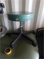 Bar Stool on wheels