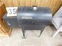 Smaller Traeger Grill (Works)