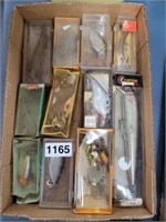 FLAT OF (10) LURES