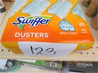 Swifer dusters 28 refills/1 handle