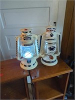 Pair of battery Penn State lanterns