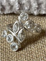 Sterling Silver & White Stone Ring Size 6
