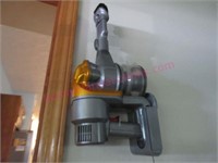 Dyson rechargeable vac (garage) works