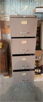 Vintage steel 4-drawer filing cabinet, lock