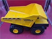 Tonka dump truck