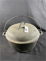 Cast Iron Dutch Oven - Unmarked