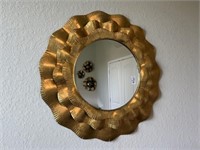 4PC WALL HANGINGS & MIRROR