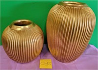 43 - NEW WMC LOT OF 2 DECORATIVE VASES (C45)