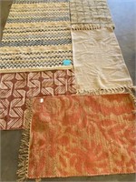 43 - NEW WMC LOT OF 5 THROW RUGS (A87)