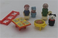 FISHER PRICE PEOPLE AND FURNITURE