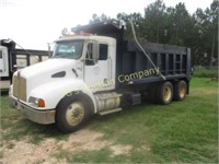 2006 Kenworth Dump Truck - Dump Body not Included