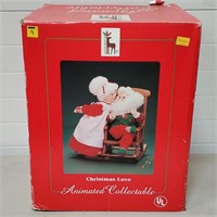Santa's Best Animated Mr. & Mrs Claus Collectable