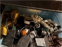 ASSORTED PIECES - TIMERS, CORDS, ETC (BIN WITH