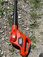 LEAF BLOWER - WORKS - NO BATTERY