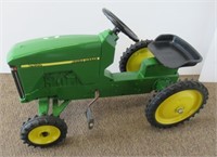 8400 John Deere Chain Driven Pedal Car By Ertl.