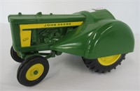 Diecast John Deere Tractor 620.