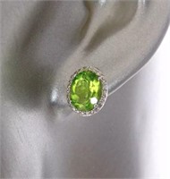 5.33 Ct Diamond Peridot Earrings 14 Kt