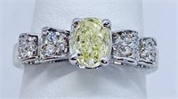 18k White Gold 1.27 cts Fancy Yellow Diamond Ring