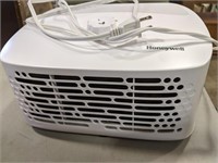 Honeywell Table Top Air Purifier