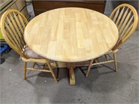 Pedestal Dining table and chairs 
• 41"D x