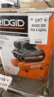 RIGID 200 PSI 4.5 GAL AIR COMPRESSOR