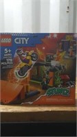 Lego City Stunz stunt Park 170 pc. Set