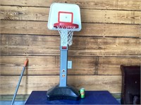 Plastic basketball goal
