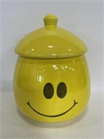 Vintage smiley face ceramic cookie jar