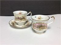 Paragon " Chippendale " 2 Cups And 1 Saucer